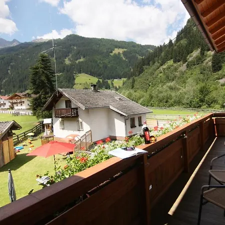 Гостьовий будинок Alpenpension Elferblick