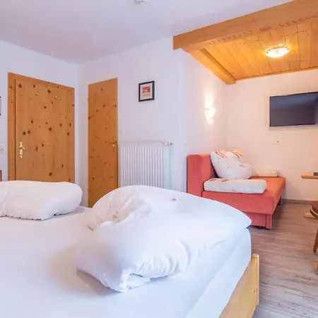 Pensión Alpenpension Elferblick 4*